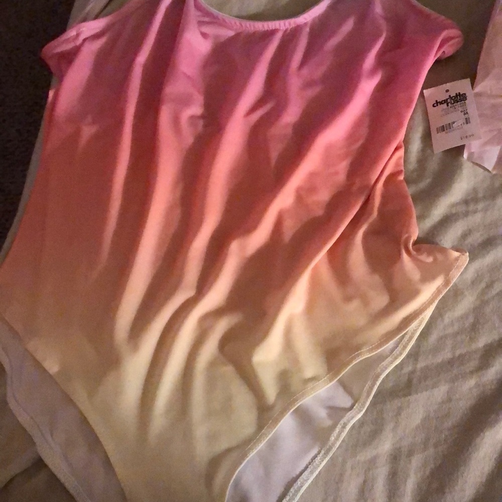 ⭐️HOST PICK⭐️✨Ombre Scoop Back Bodysuit - Picture 5 of 8